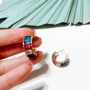 Crystal hoop earrings S36